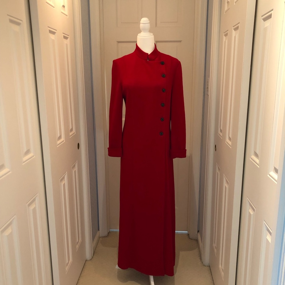 St. John’s Knit Floor-length Column Dress